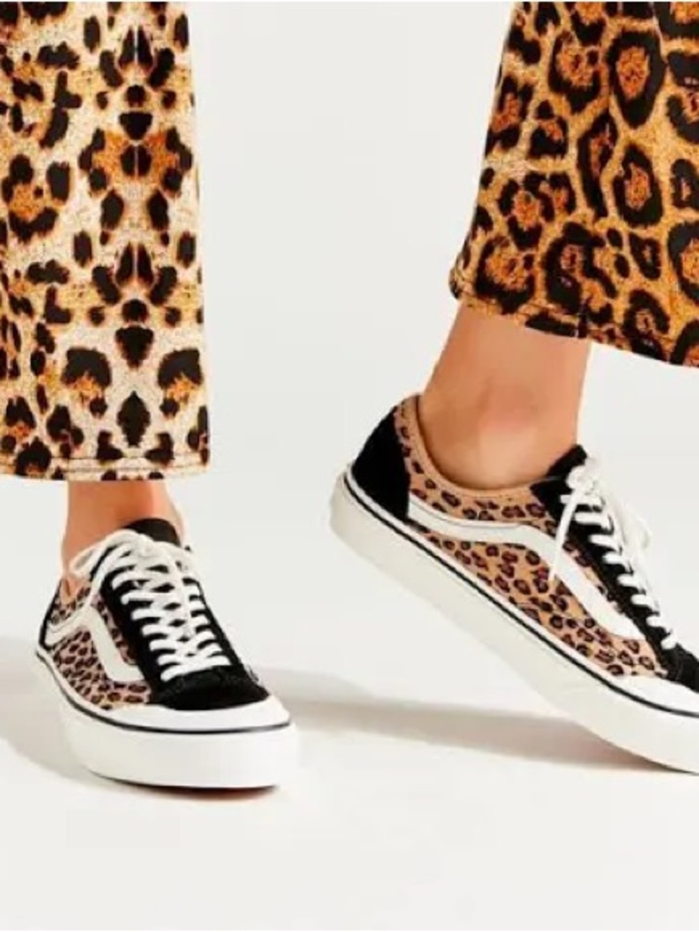 Vans Leopard Print Low-Top Sneakers - Black & Tan